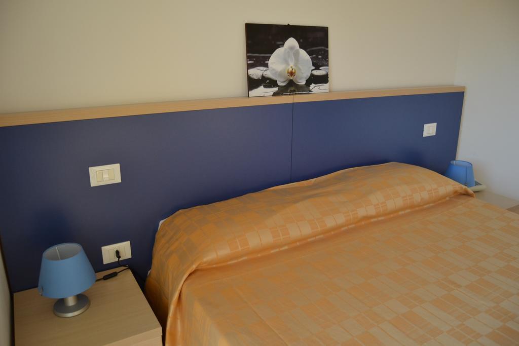 Hotel Quattropalme Tortoreto ภายนอก รูปภาพ